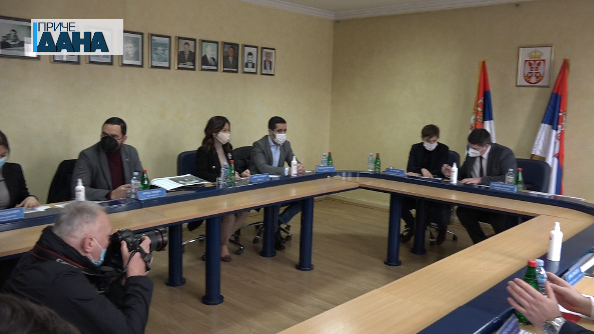 Premijerka Srbije Ana Brnabić sa ministrima u Vladi Marijom Obradović i Tomislavom Momirovićem posetila Opštinu Paraćin
