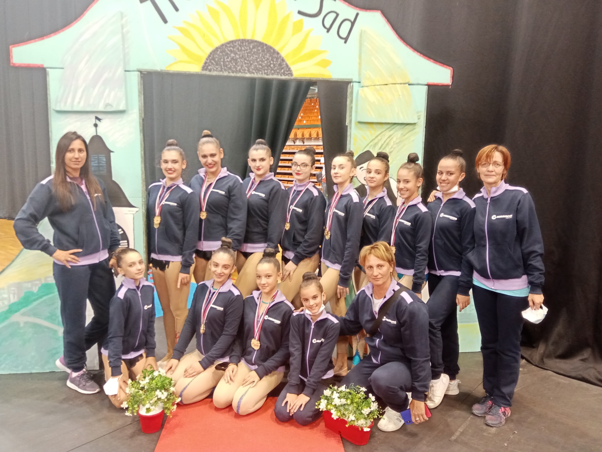 Paraćinske gimnastičarke donele medalje sa takmičenja u Novom Sadu