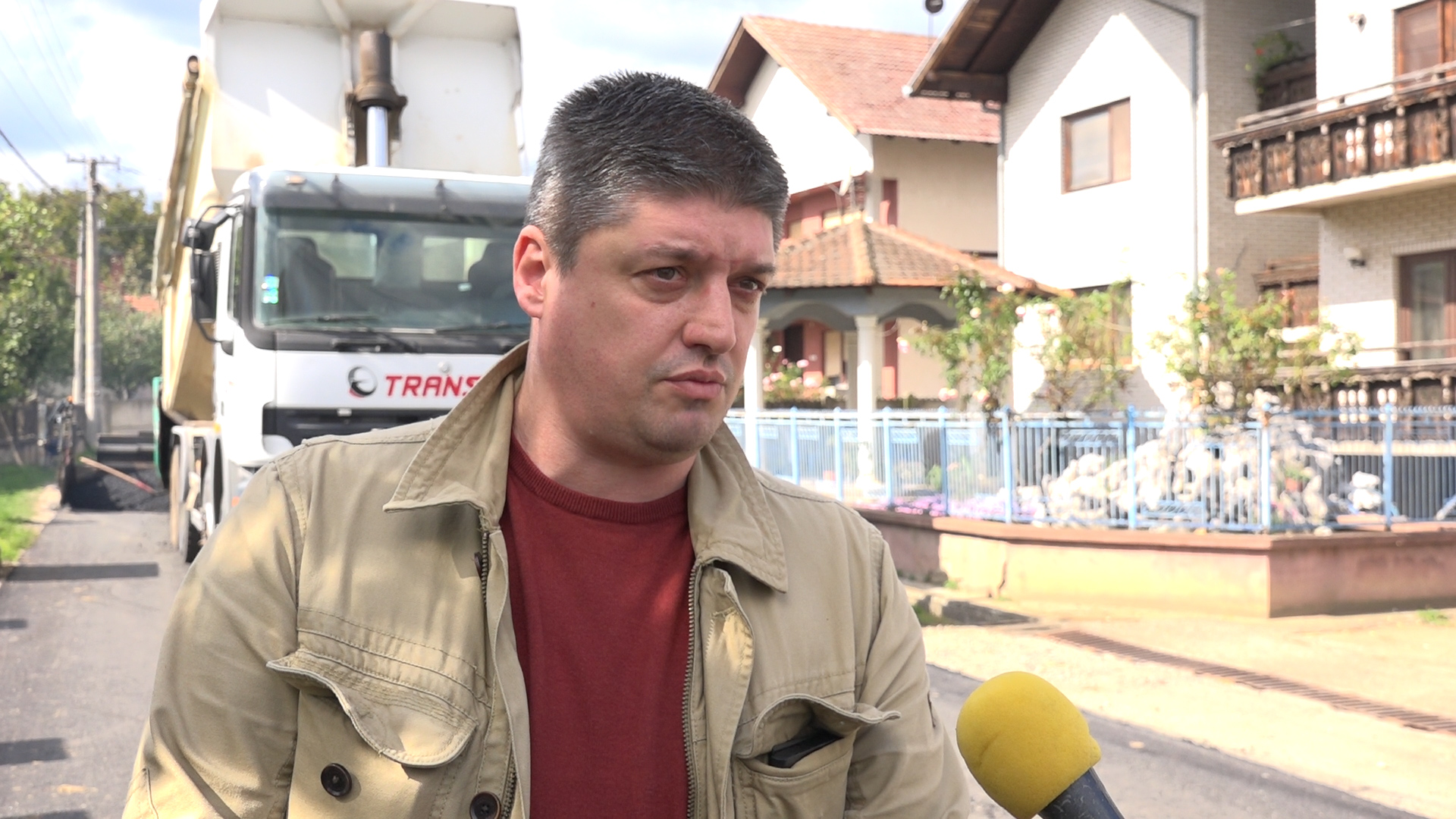 Predsednik opštine obišao radove na rehabilitaciji puta u Raševici