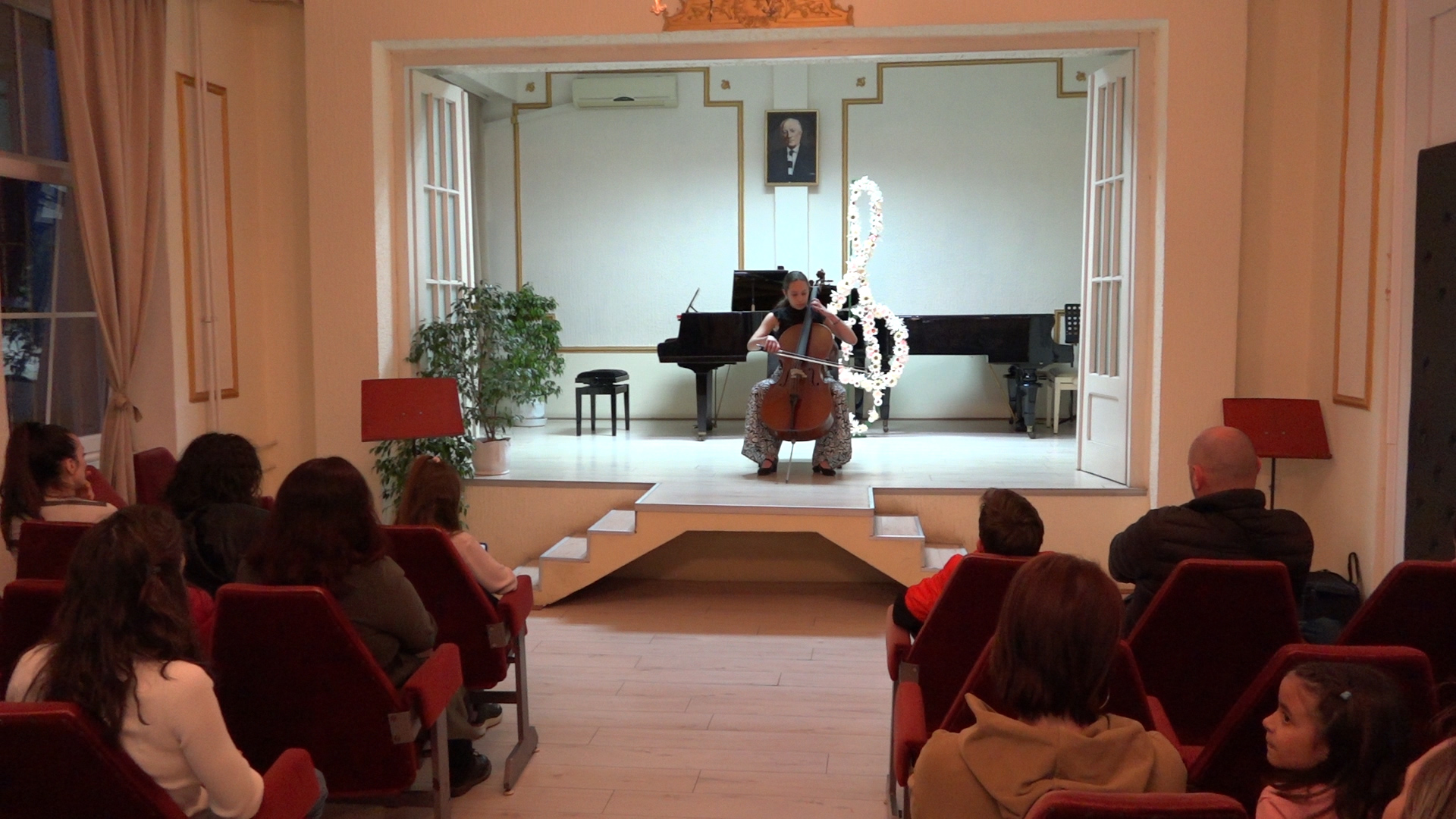 Koncert učenika Škole za muzičke talente iz Ćuprije u paraćinskoj Muzičkoj školi