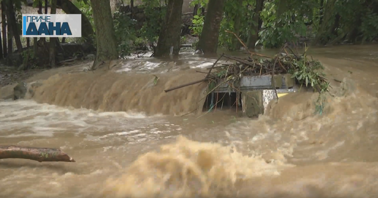 Proglašena vanredna situacija zbog poplava na delu teritorije paraćinske opštine