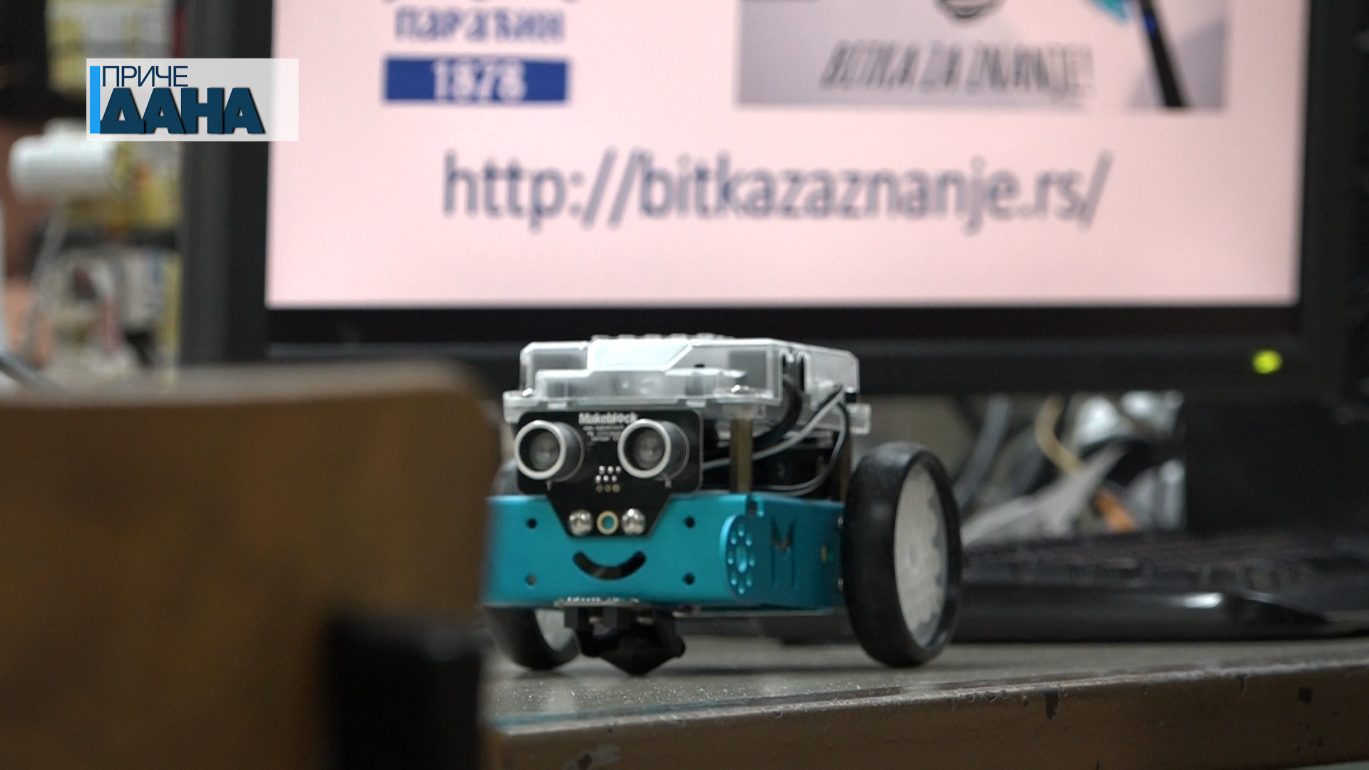 Prezentacija programiranja i senzora u robotici za učenike IT smera Gimnazije u Paraćinu