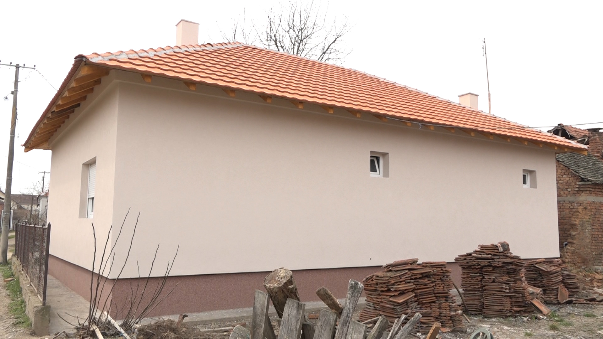Završeni spoljašnji radovi na porodičnoj kući u kojoj živi devetogodišnji Mirko Ilić iz Raševice