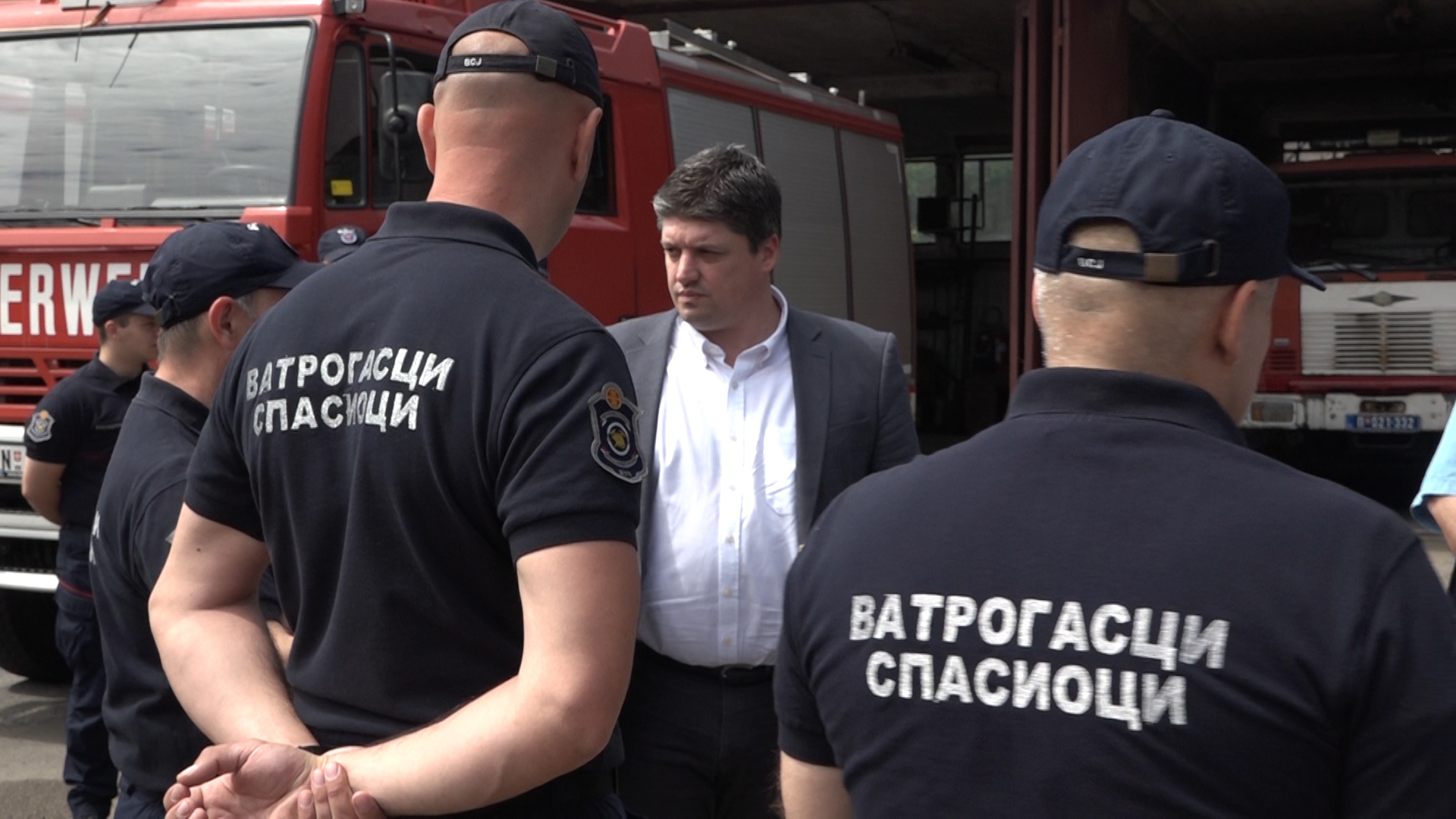 Predsednik opštine Paraćin Vladimir Milićević u poseti vatrogasno-spasilačkoj jedinici