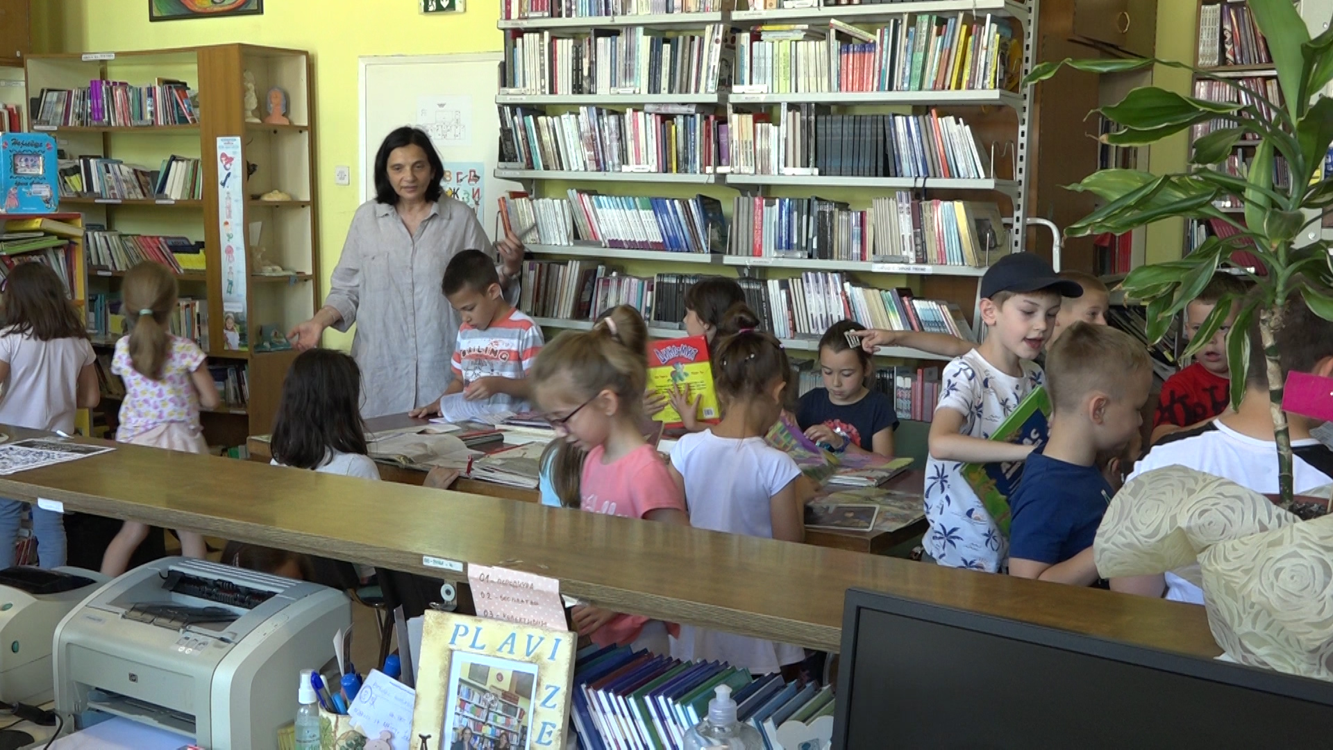 Paraćinski predškolci posetili Narodnu biblioteku „dr Vićentije Rakić“
