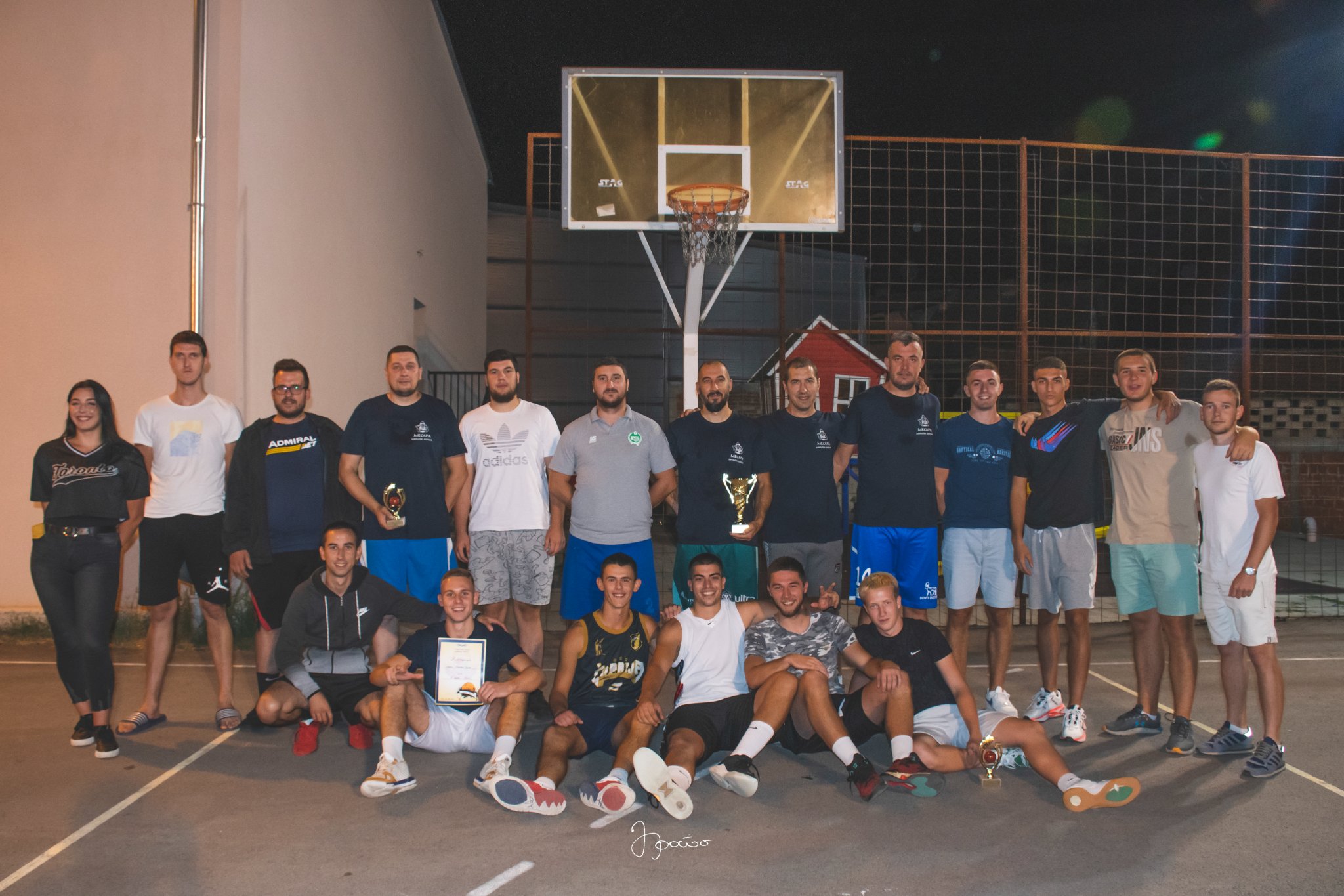 U Jovcu juče završen turnir u malom fudbalu, a basket turnir osvojili Paraćinci
