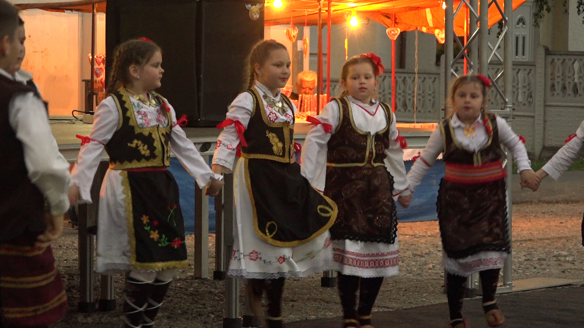 Meštani Mirilovca i Lebine uživali u programu Muzičkog karavana proteklog vikenda