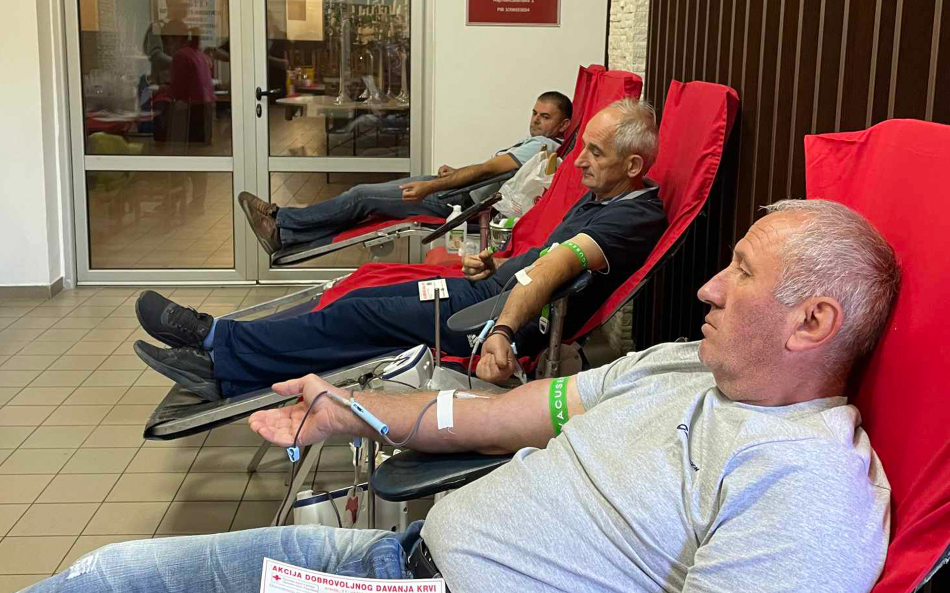 Akcijom dobrovoljnog davanja krvi kompanija Mihajlović obeležila 33 godine rada