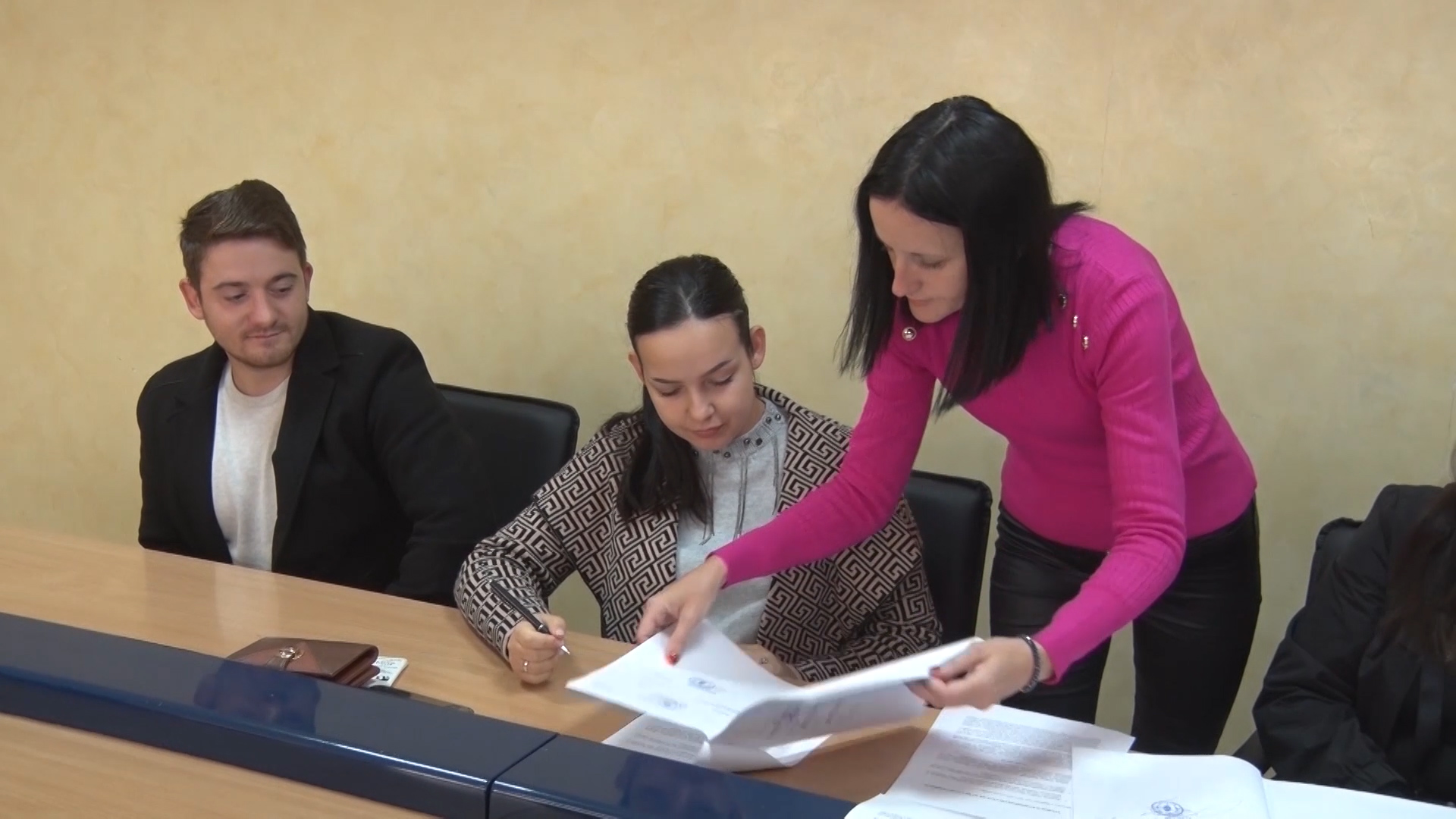 Potpisan ugovor za još jednu kuću na konkursu Ministarstva za brigu o selu