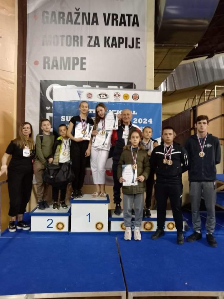 Karate klub “Samuraj” osvojio devet medalja na takmičenju u Subotici