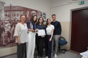 FOTO: Ekonomski fakultetu u Beogradu i Kreativno staklo Srbije