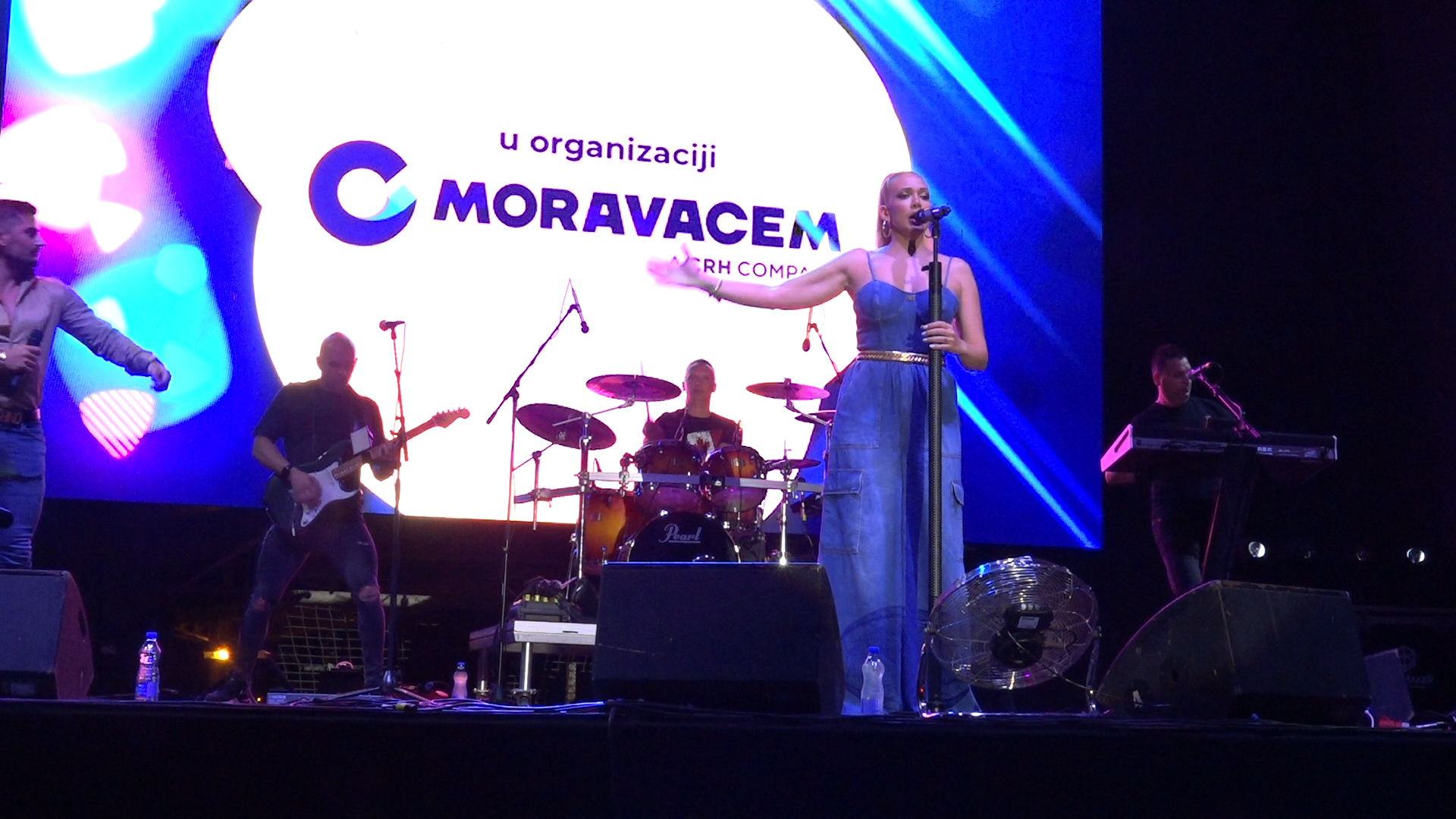 Koncert Milice Todorović okupio veliki broj posetilaca u Popovcu