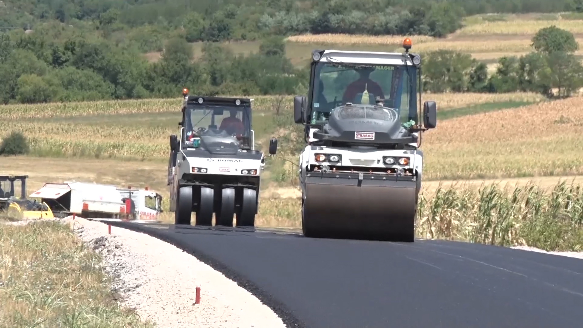 Predsednik opštine Paraćin obišao završne radova na rehabilitaciji putnog pravca Popovac – Stubica