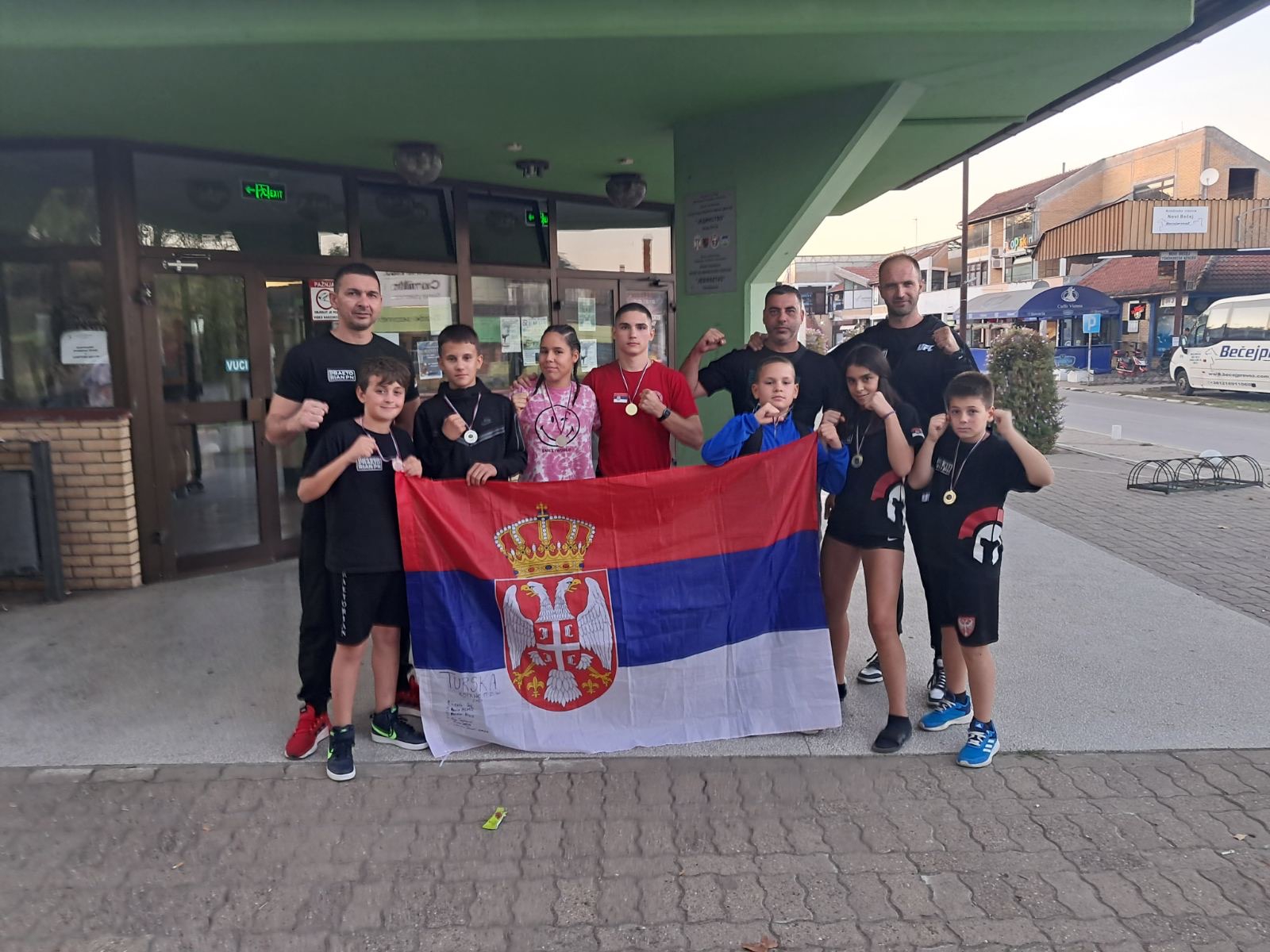 Sedam medalja za borce paraćinskog Praetoriana u Novom Bečeju (FOTO)