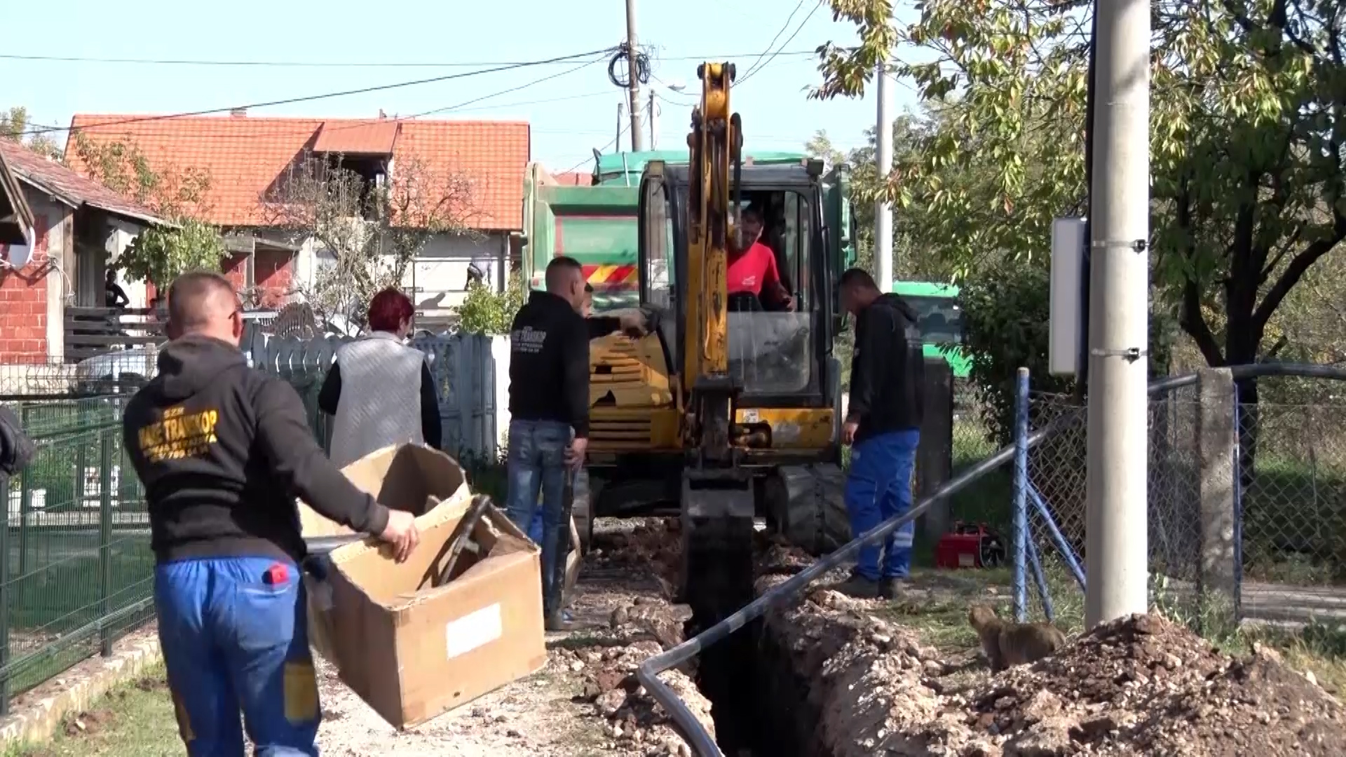 Dunavska ulica u naselju Ribnica dobija kanalizacionu mrežu (VIDEO)