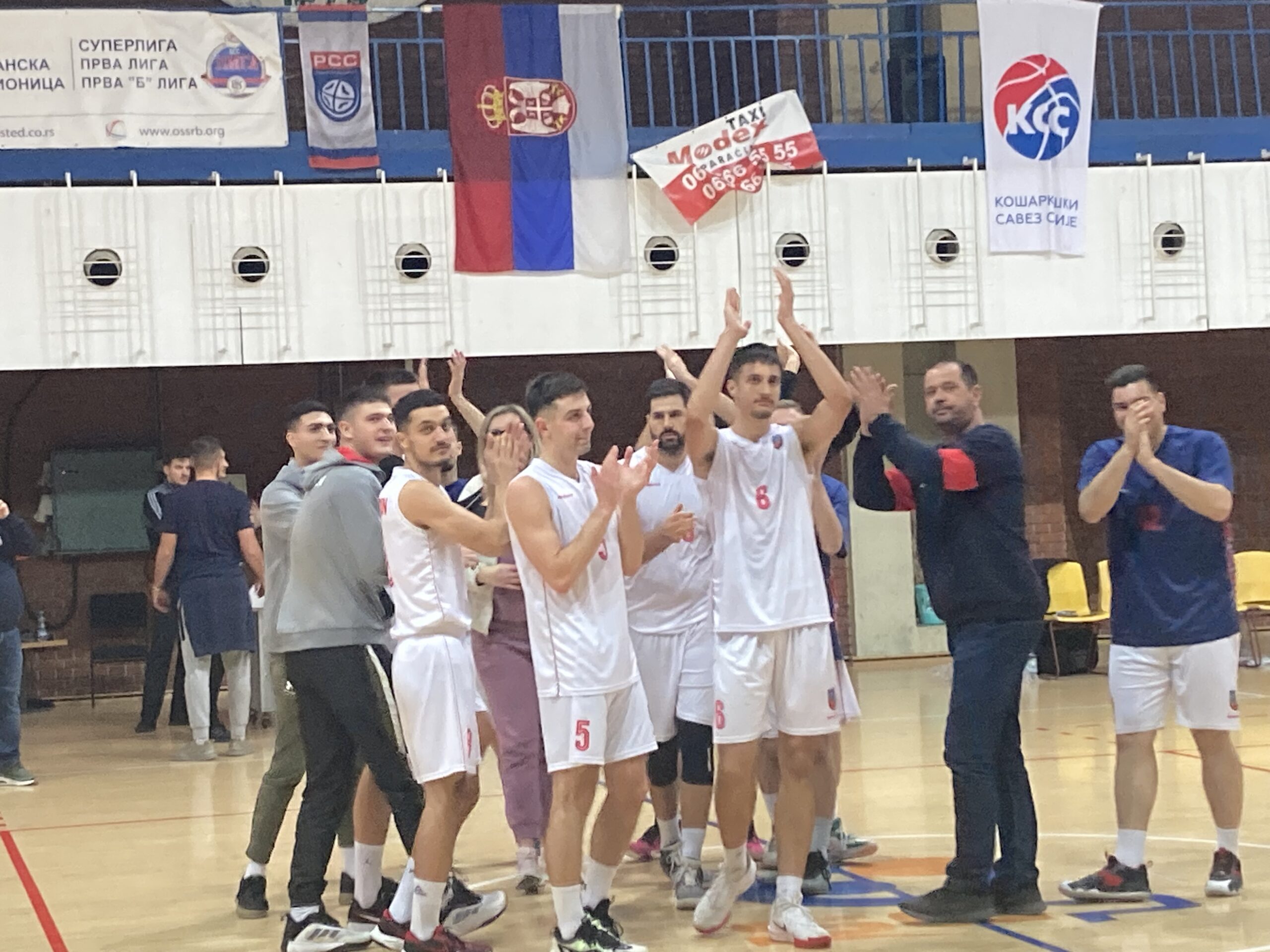 Košarkaši Paraćina pobedili Smederevo u Hali sportova